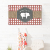 Red Gingham Burlap Pig Birthday Bbq Spandoek (Insitu)
