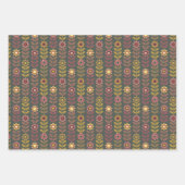 Red Gold Green Retro Floral Scandi Style Stijlvol Inpakpapier Vel (Voorkant)