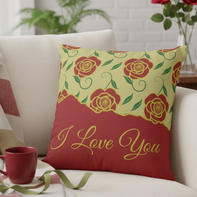 Red Gold Roses Love You Kussen (Romantic message pillow in gold and red, covered by roses. Perfect for Valentines gift.)
