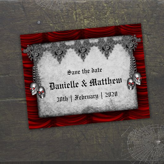 Red Gothic Wedding Save the Date Aankondigingskaart