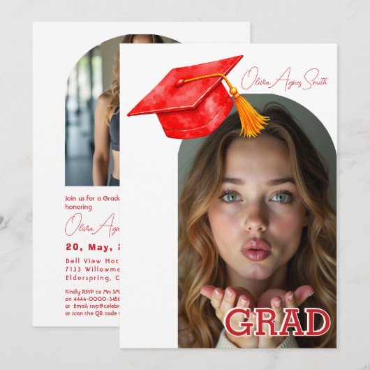 Red Graduation Hat Accent Dual‑Photo QR Code Kaart (Voorkant / Achterkant)