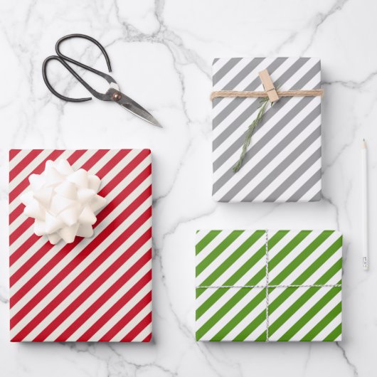 Red Green Silver Striped Kerstmis Inpakpapier Vel (Voorkant)