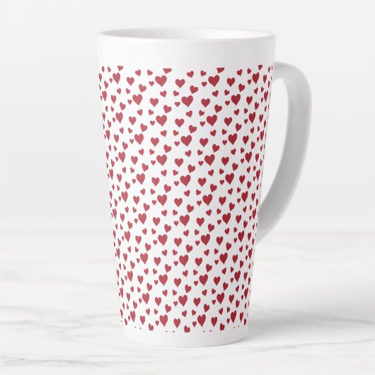 Red Hearts Motif Valentine's Day Latte Mug (Angle droit)