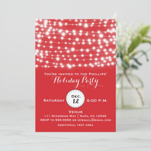 Red Holiday String Lights Invitation (Debout devant)