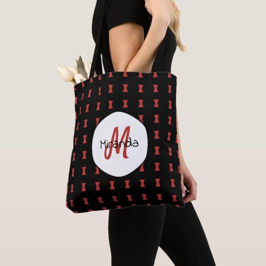 Red Hourglass Black Widow Pattern Monogramname Draagtas (Dichtbij)
