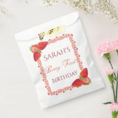 Red Lace Berry First Birthday  Bedankzakje (Gezegeld)