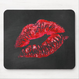 Red Lipstick Kus op zwart Muismat