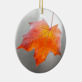 Red Maple Leaf - Mystique Autumn Keramisch Ornament (Rechts)