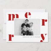 Red MERRY Bold Typografie Moderne Foto Kerstmis Feestdagenkaart (Voorkant)