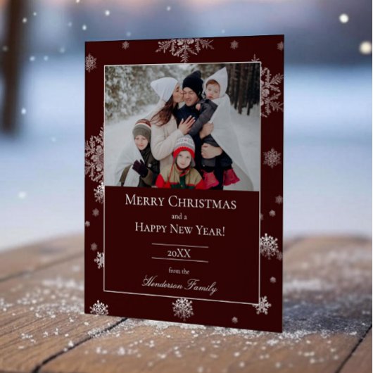 Red Modern Snowflakes Flat Holiday Carte photo