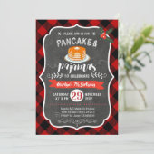 Red Plaid Pancake et Pyjamas Invitation d'annivers (Debout devant)