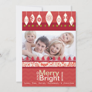 Red Retro Merry en Bright Family Photo Card Feestdagenkaart