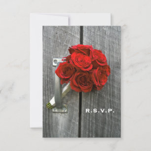 Red Rose Boeket & Schuur Hout Bruiloft RSVP Kaartje
