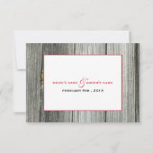 Red Rose Bouquet en Barnwood Wedding Save the Date (Achterkant)