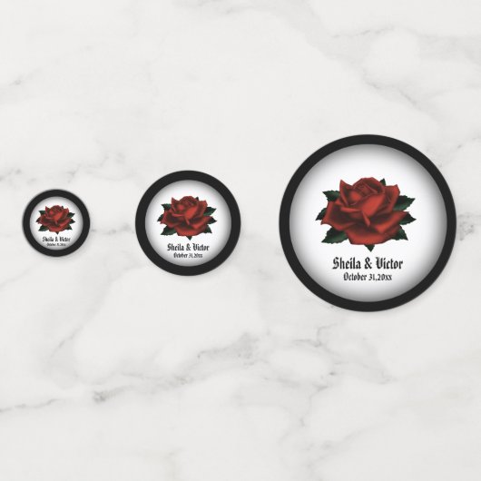 Red Rose Gothic Wedding Names and Date Confetti (Voorkanten)