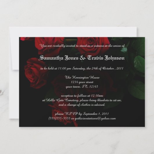 Red Rose Modern Gothic Wedding Invitations Kaart (Voorkant)