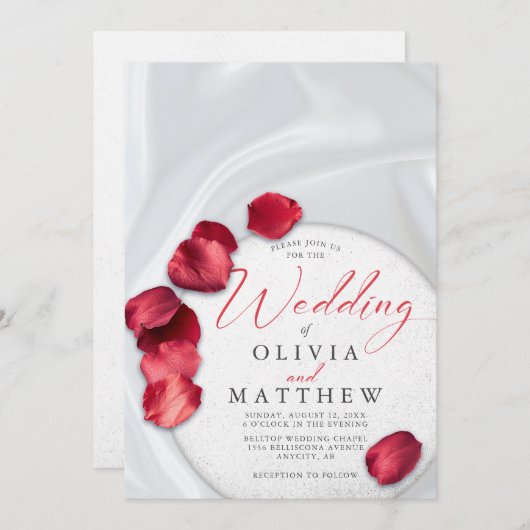 Red Rose Petals et Satin Invitation (Devant / Derrière)