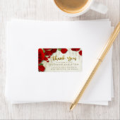 Red Rose Petals Merci Étiquette de adresse de fami (En situation)