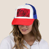 Red Rose Trucker Pet (In situ)