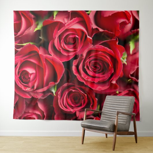 Red roses wandkleed (In Situ (horizontaal))