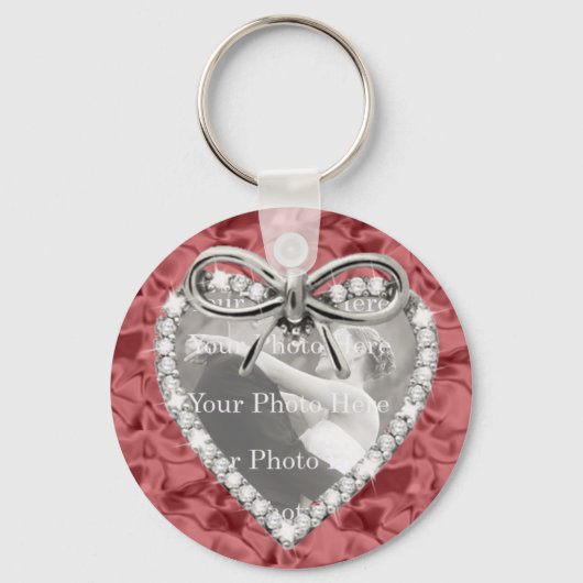 Red Round Diamond Heart Lijst Sleutelhanger (Voorkant)