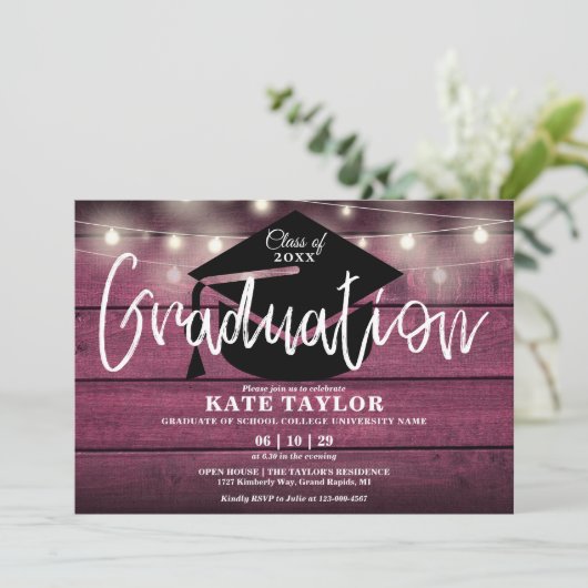 Red Rustic Wood String Lights Graduparty Kaart (Staand voorkant)