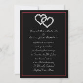 Red Satin en Diamond Hearts Monogram Uitnodiging (Achterkant)