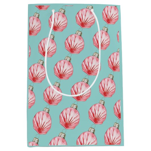 Red Seashell Ornament Pattern Medium Cadeauzakje (Voorkant)