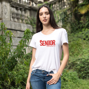 Red SENIOR met Afstuivingsopening T-shirt