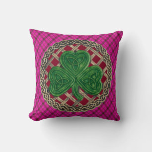Red Shamrock Celtic knoopt op roze speldenstang Kussen