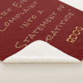 Red Sherpa Blanket - RDOG Klassieke Gratitude Deken (3/4)