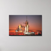 Red Sky voor Space Shuttle Atlantis Lancering Canvas Afdruk (Voorkant)