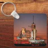 Red Sky voor Space Shuttle Atlantis Lancering Sleutelhanger (Voorkant)