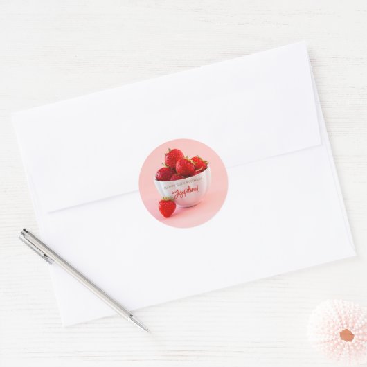 Red Strawberries Photo On Pink Happy Birthday Ronde Sticker (Envelop)
