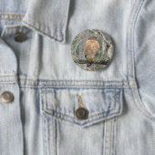 Red Tailed Hawk Bird Button (In situ)