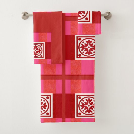 Red Tile Bath Towel Set Bad Handdoek (Insitu)