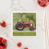 Red Tractor Servet (Insitu)