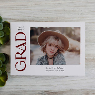 Red Trendy Serif Twee foto's Afstuderen Aankondiging