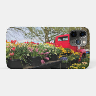 Red Truck met Spring Flowers & Rainbow iPhone 11 Pro Hoesje