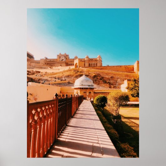 RED WALL FENCE POSTER (Voorkant)
