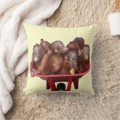 Red Wheelbarrow Orangutan Babies Kussen (Deken)