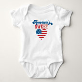 Red White Blue Heart America's Lieverd Bodysuit (Voorkant)