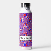 Red White Blue Spiral van Kenneth Yoncich Waterfles (Links)