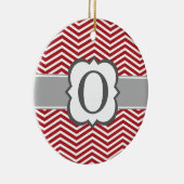 Red White Monogram Letter O Chevron Keramisch Ornament (Rechts)