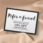 Référencement Carte de parrainage | Cadre moderne noir & blanc s<br><div class="desc">Carte de référence moderne Black & White Simple Frame Beauty Salon Chubby.</div>