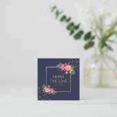 Référez-vous une carte florale de client de salon (Debout devant)