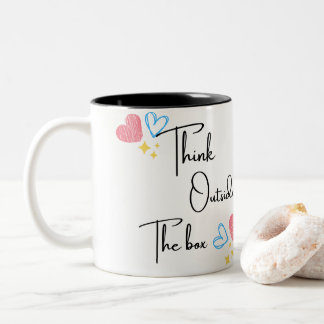 Réfléchissez à l'extérieur de la boîte - Mug d'ins
