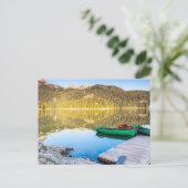 Reflectie in het water van bergmeren en -boten briefkaart (Staand voorkant)