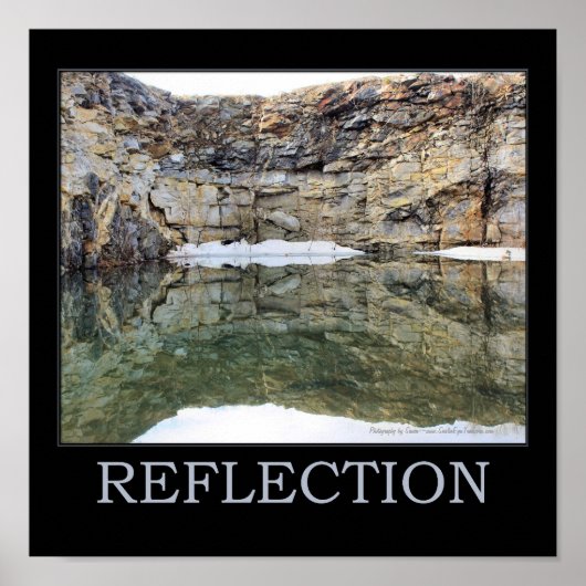 Reflection Rock Wall in water 3 Inspirerend Poster (Voorkant)
