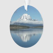 Reflet du mont Moran dans le Grand Teton (devant)